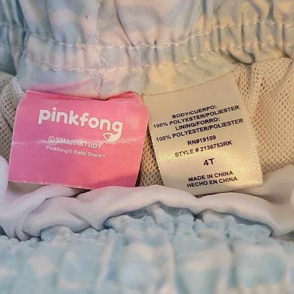 PING FONG BABY SHARK SWIM TRUNKS, SIZE 4T - Picture 2 of 3